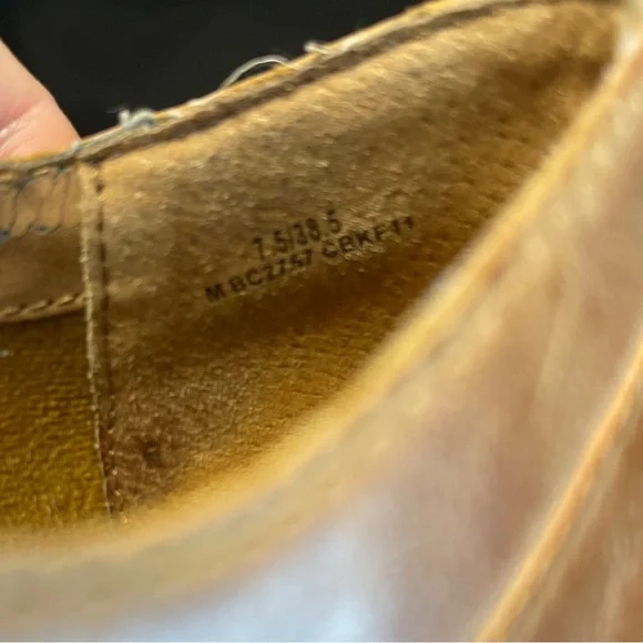 Born of Concept Heeled Leather Booties - Picture 5 of 8